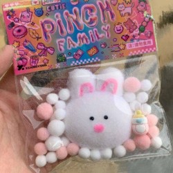 Pinch Family κουνελάκι Sticky Squeeze Soft Toy -Μαλακή Πατούσα